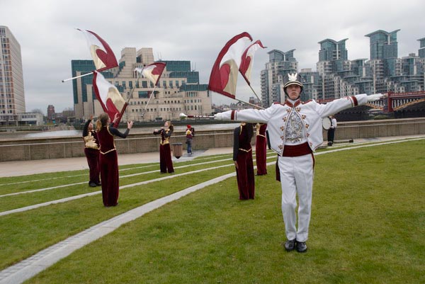 &copy; 2006, Peter Marshall. New Year Parade