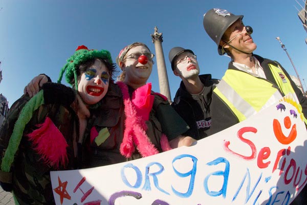© 2006, Peter Marshall: Rebel Clowns