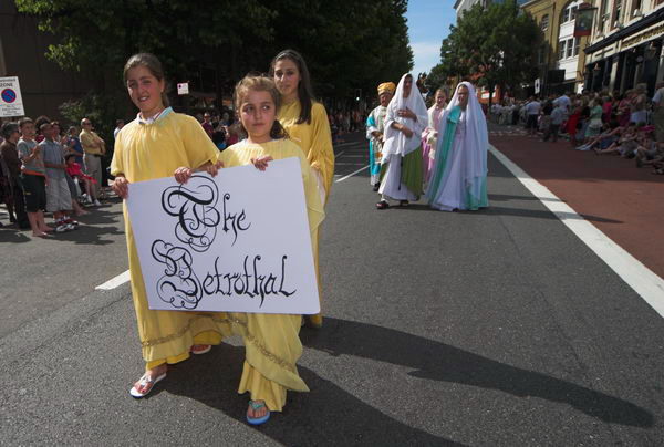 Italian Church Procession © 2006, Peter Marshall