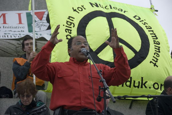 Stop Trident, Troops out of Iraq &copy; 2007, Peter Marshall