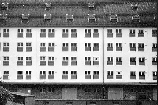 Photograph ©: Peter Marshall 1985